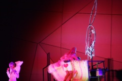 Alice on the Run  045 * 5616 x 3744 * (9.69MB)